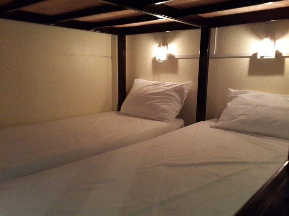 Seventeen Hostel Ko Pha Ngan Exterior photo