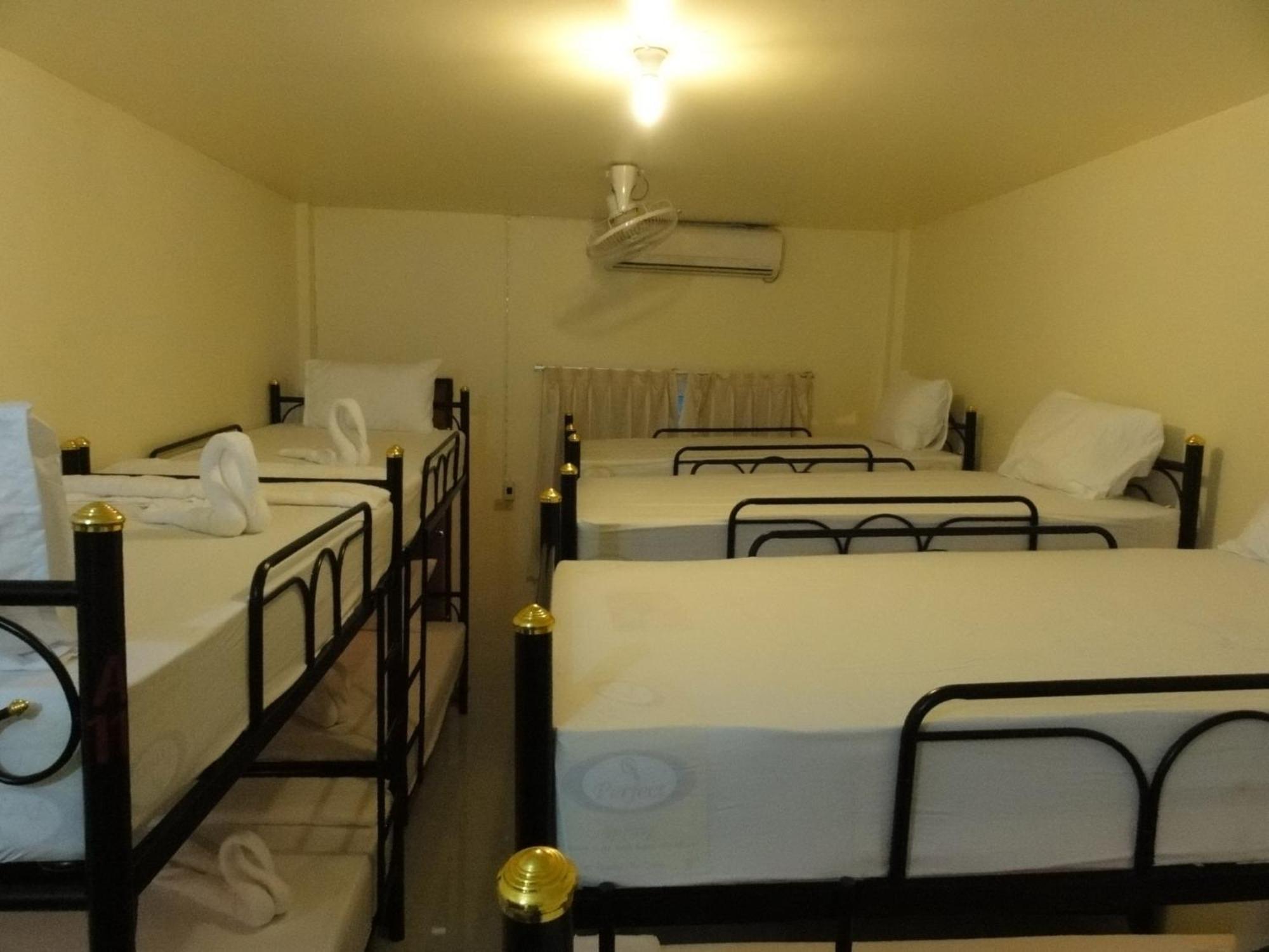 Seventeen Hostel Ko Pha Ngan Exterior photo