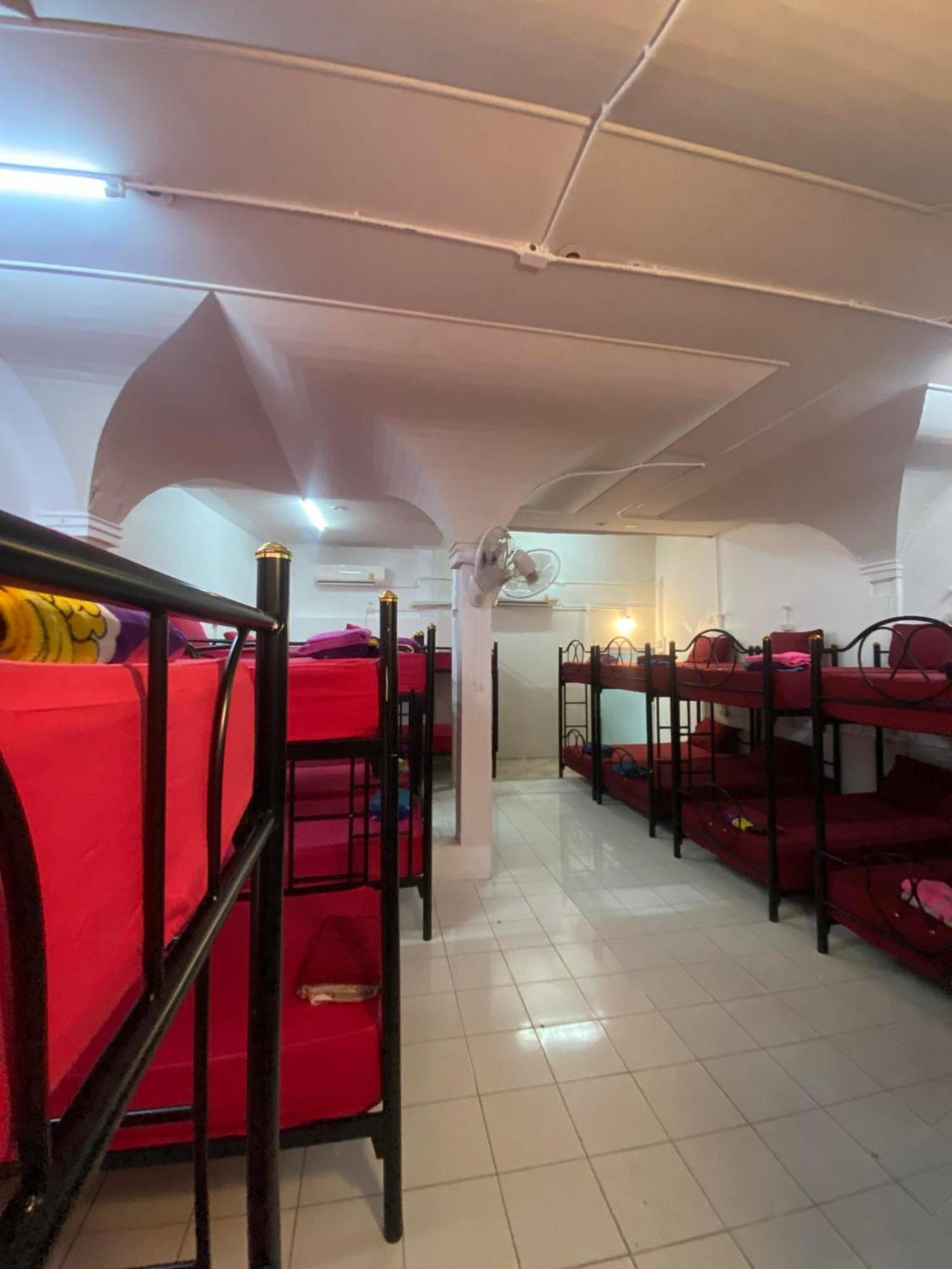 Seventeen Hostel Ko Pha Ngan Exterior photo